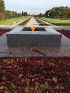 Piskarjovin muistohautausmaa 2015